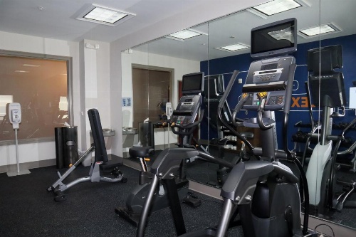 Holiday Inn Express Baton Rouge North image 16
